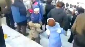 Маленькие драчуны - смотреть видео (0:30)