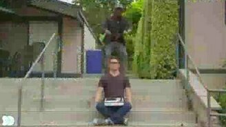 Виниловый трюкач - смотреть видео (1:09)