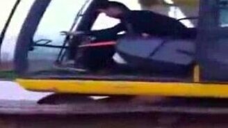 Водитель экскаватора - экстремал - смотреть видео (0:39)