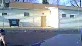 На двух скейтах - смотреть видео (0:22)