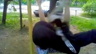 Выдумщик на турнике - смотреть видео (0:31)