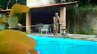 Вот так провал на отдыхе! - смотреть видео (0:29)