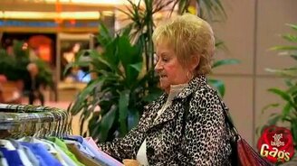 Живая вешалка - смотреть видео (1:00)