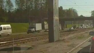 Полноприводный поезд - смотреть видео (0:14)