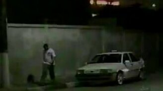 Скелет за рулём такси - смотреть видео (2:35)