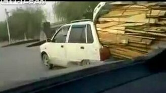 Сколько влезло - всё погрузил! - смотреть видео (2:00)