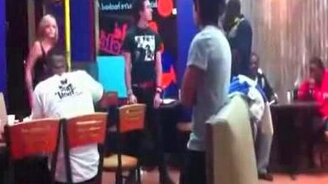 Сейчас я тебе покажу стиль змеи - смотреть видео (0:30)