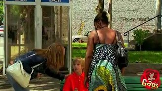 Находчивый малый с мороженым - смотреть видео (1:23)