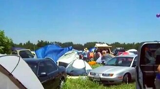 Торнадо над палаточным лагерем - смотреть видео (0:56)