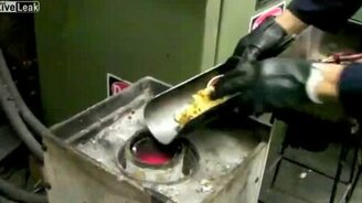 Делаем слиток золота - смотреть видео (2:22)