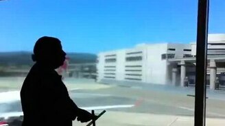 Мастера по мытью окон - смотреть видео (1:58)