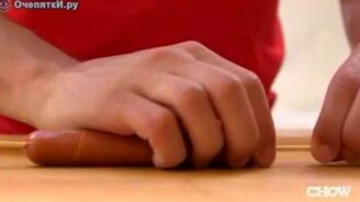 Необычный хот-дог - смотреть видео (0:43)