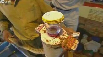 Опыт с ядом и кровью - смотреть видео (1:13)