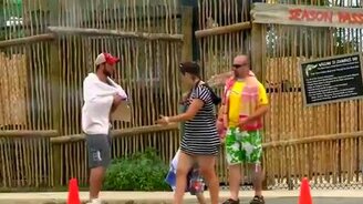 Помажьте мне спину - смотреть видео (2:52)