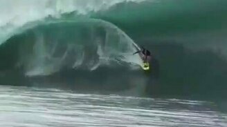 Отчаянные сёрфингисты - смотреть видео (5:17)