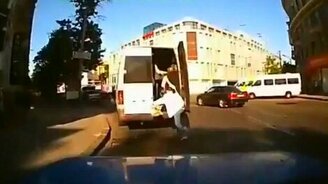 Опасная маршрутка - смотреть видео (0:14)