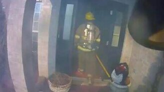 Как тушат пожар - смотреть видео (4:04)