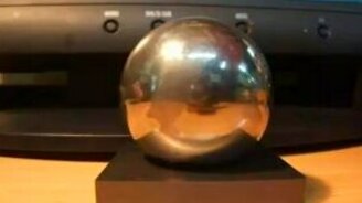 Шарик иллюзиониста - смотреть видео (1:14)