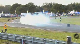 Подлое колесо и оператор - смотреть видео (0:13)