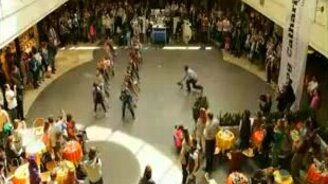 Флэшмоб танец - смотреть видео (4:05)