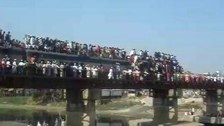 Последствия индийского перенаселения - смотреть видео (1:20)