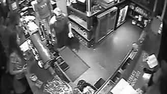 Смотрите под ноги! - смотреть видео (0:21)