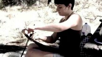 В дуэте с койотом - смотреть видео (0:49)