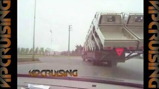 Компактная перевозка грузовиков - смотреть видео (0:30)