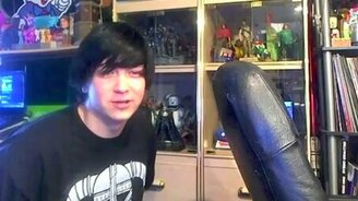 Котяра напал внезапно - смотреть видео (0:22)