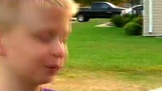 Двухголовая змея - смотреть видео (1:47)