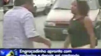 Сумасшедший певец - смотреть видео (2:44)