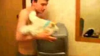 Вставай, находят! - смотреть видео (0:21)