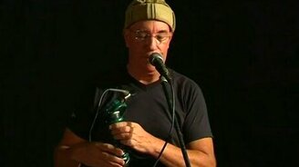 Игра на садовом шланге - смотреть видео (4:05)