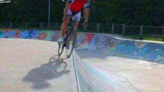 Талантливый велосипедист - смотреть видео (5:20)