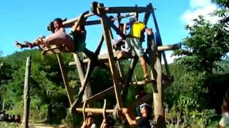 Самодельное чёртово колесо - смотреть видео (0:29)