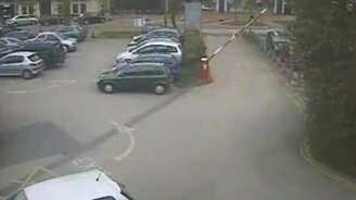 Шлагбаум в ярости - смотреть видео (0:25)