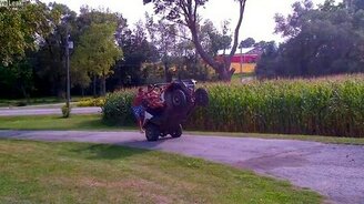 Неожиданный трюк - смотреть видео (1:36)