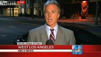 Таракан на плечах репортёра - смотреть видео (0:27)