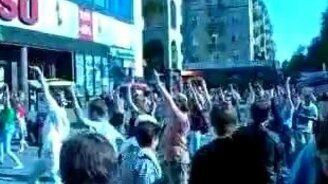 Флэшмоб в Киеве - смотреть видео (2:14)