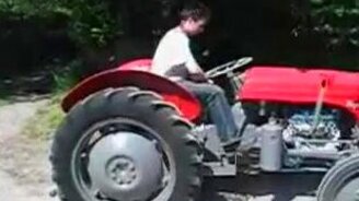 Скоростной трактор - смотреть видео (0:58)