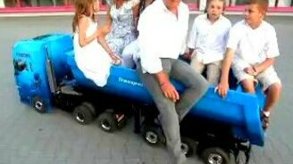 Дальнобойщик, прокати! - смотреть видео (0:21)