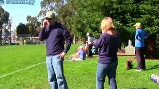 Раздражитель с телефоном - смотреть видео (1:52)