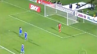 Мощный гол-пушка - смотреть видео (0:56)