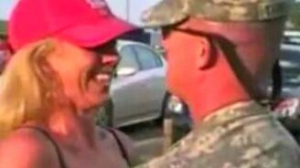 Возвращение домой солдат - смотреть видео (5:01)