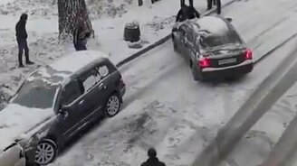 Супермен пришел на помощь - смотреть видео (1:19)