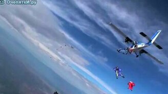 Летающие люди - смотреть видео (2:12)