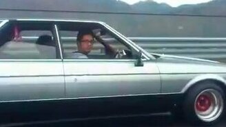 Музыкальный выхлоп - смотреть видео (0:37)