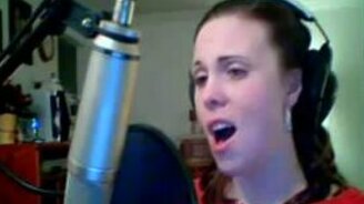 Девушка поёт, как в Пятом элементе - смотреть видео (2:03)