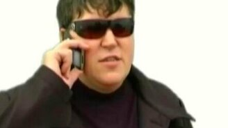 Адская реклама дверей - смотреть видео (0:40)