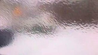 Разбил стекло кулаком? - смотреть видео (0:06)